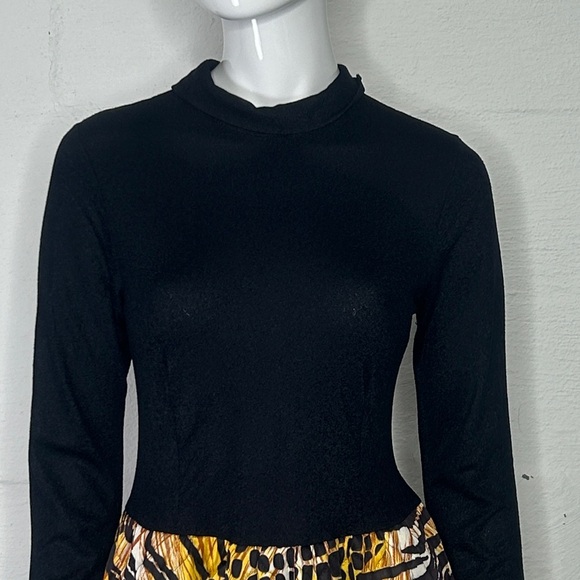 Vintage Dress 1960s Elaine Sklar Petite Small Long Sleeve Black and Animal Print - Picture 16 of 16